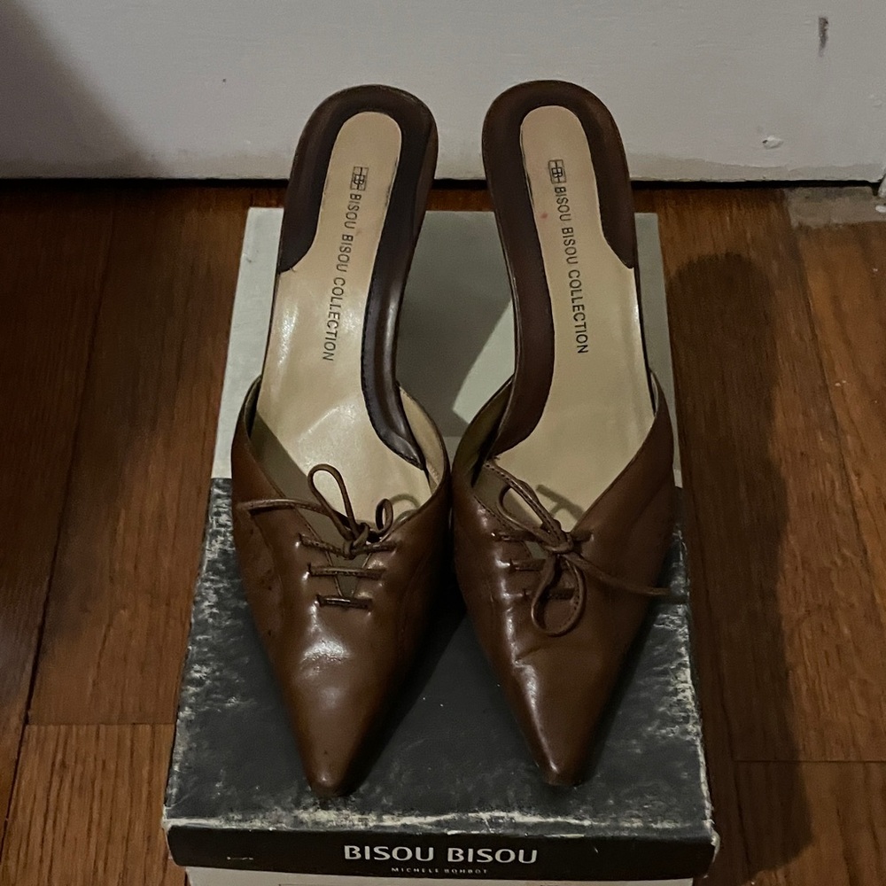 Sexy Bisou Bisou Tan Leather Lace-Up Mules real leather sole, rare find